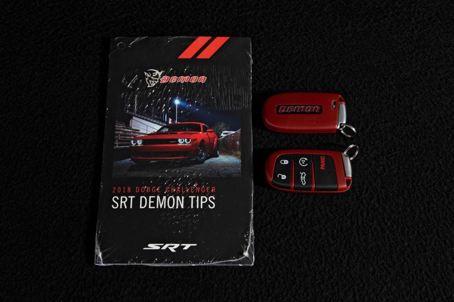 Сервисные книги Dodge Challenger SRT Demon (LC, 0945 of 3300) 2018 года  (фото 88 из 109)